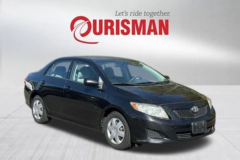2009 Toyota Corolla LE photo 1