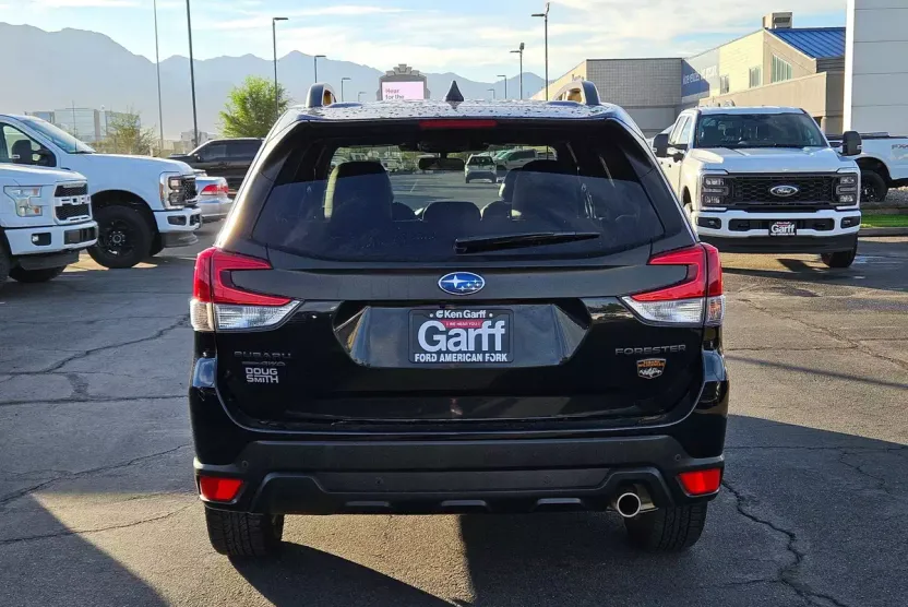 2024 Subaru Forester Wilderness photo 1