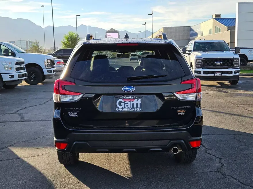 2024 Subaru Forester Wilderness photo 1