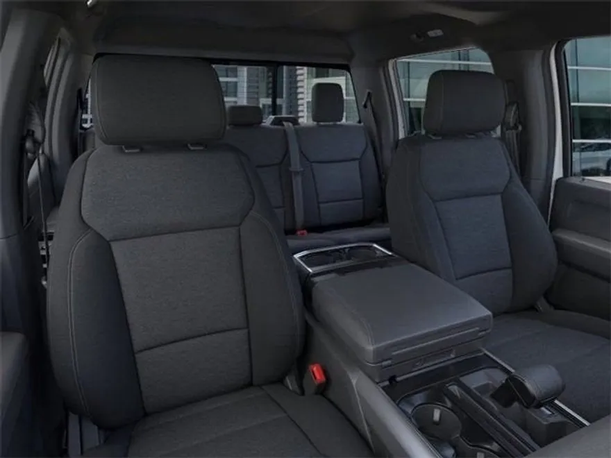 2025 Ford F-150 XLT photo 10