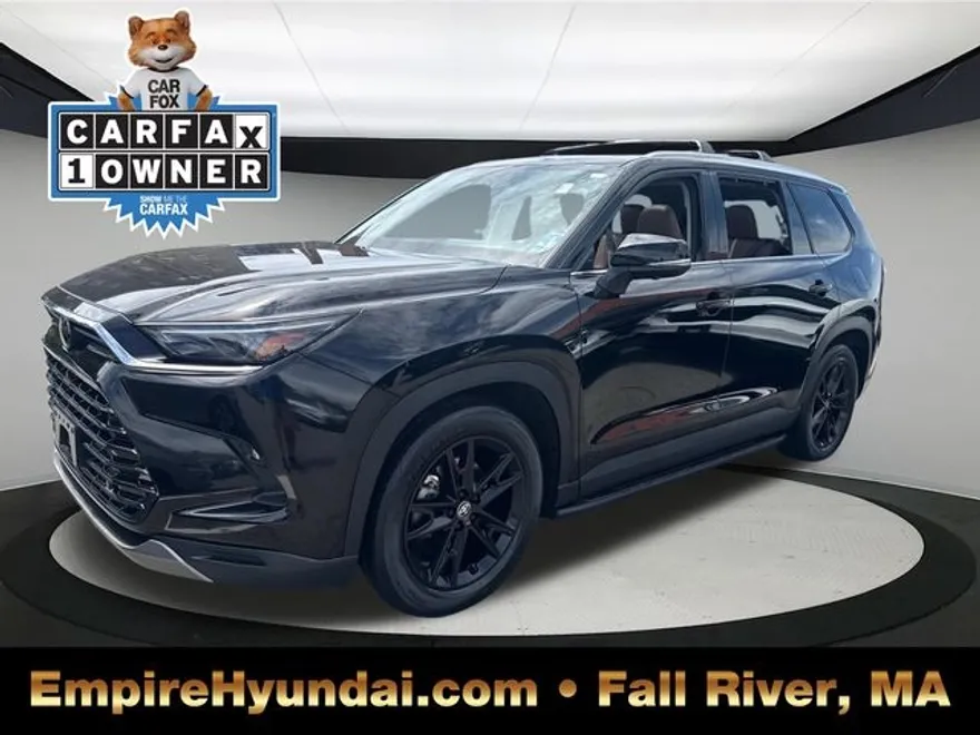 2024 Toyota Grand Highlander Platinum photo 1