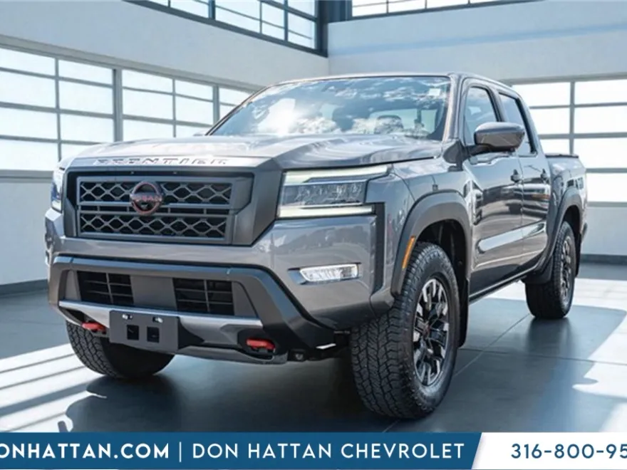 2023 Nissan Frontier PRO-4X photo 1
