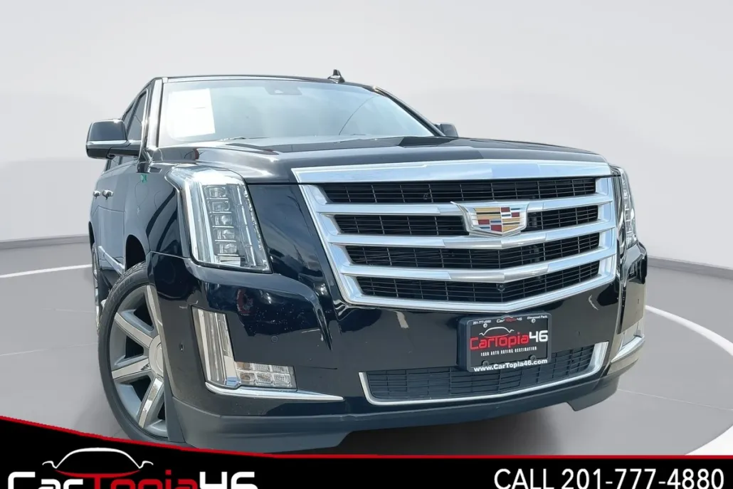 2018 Cadillac Escalade Luxury photo 1