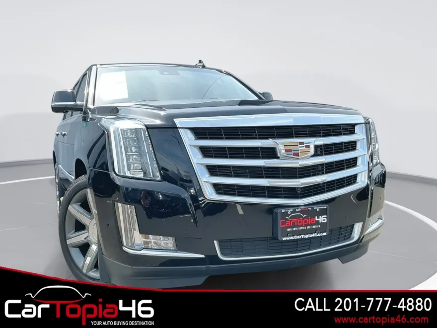 2018 Cadillac Escalade Luxury photo 1