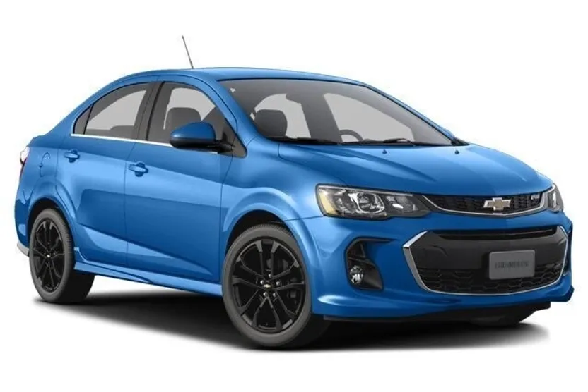 2017 Chevrolet Sonic LT photo 1