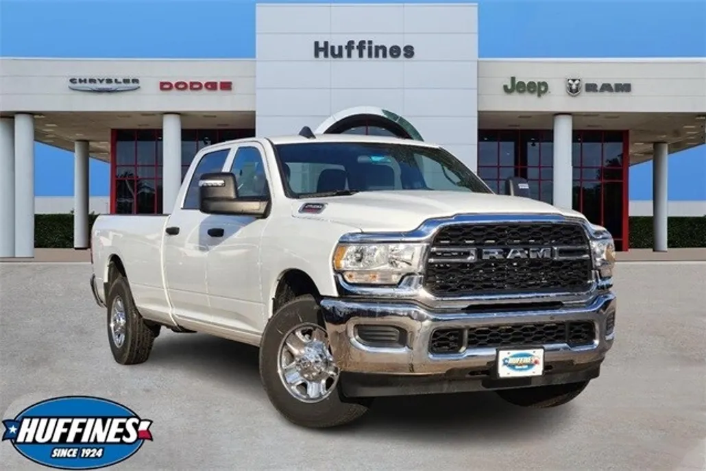 2024 Ram 2500 Tradesman photo 1