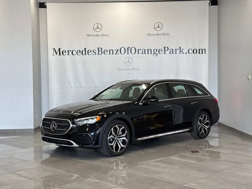 2025 Mercedes Benz E 450 4MATIC All-Terrain Wagon photo 1