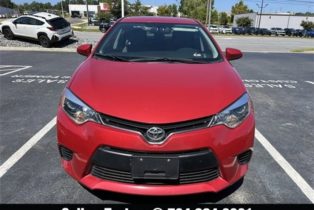 2016 Toyota Corolla L photo 1