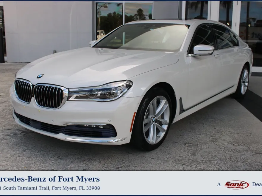 2017 Bmw 750i xDrive Sedan photo 1