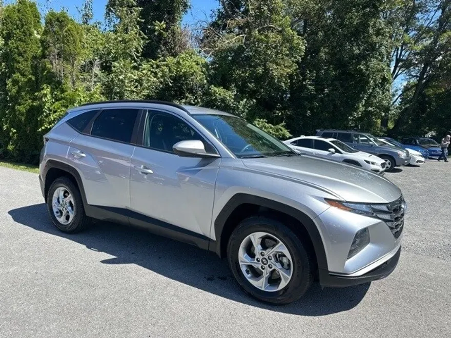 2024 Hyundai Tucson SEL photo 1