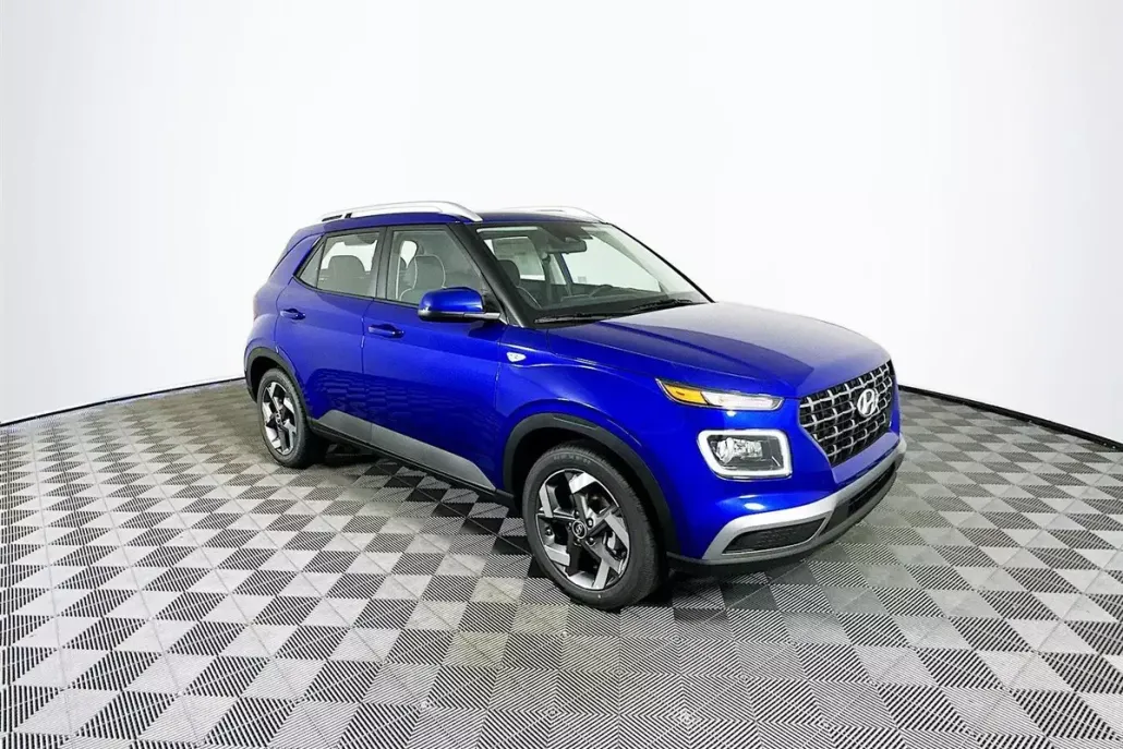 2025 Hyundai Venue Limited photo 1