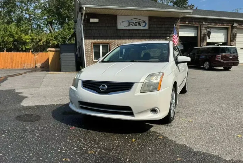 2012 Nissan Sentra photo 1