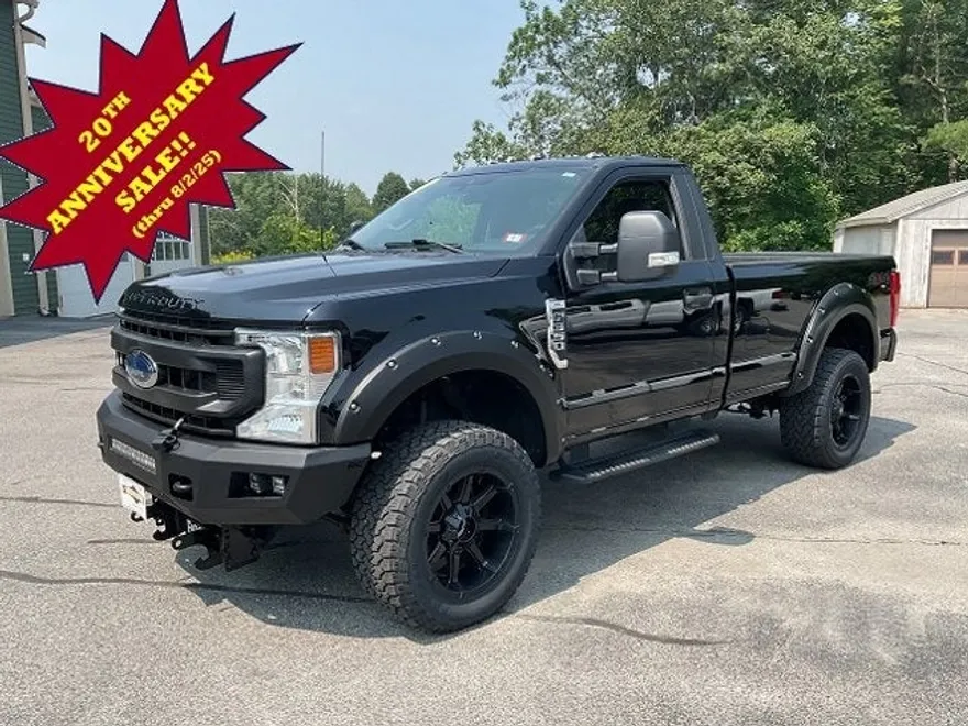 2022 Ford F-350 XL photo 1