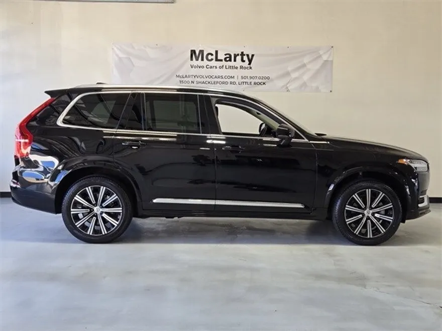 2024 Volvo XC90 B5 Core photo 1