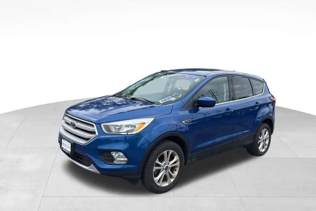 2019 Ford Escape SE photo 1