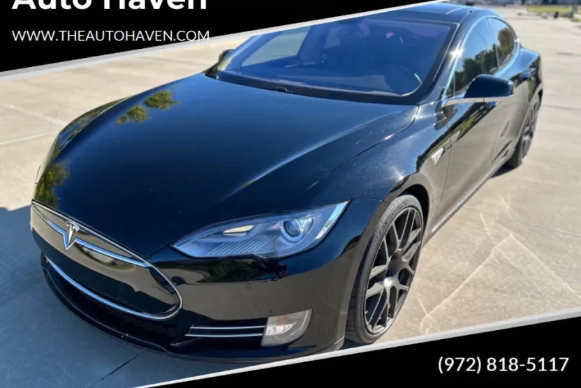 2014 Tesla Model S 85 photo 1
