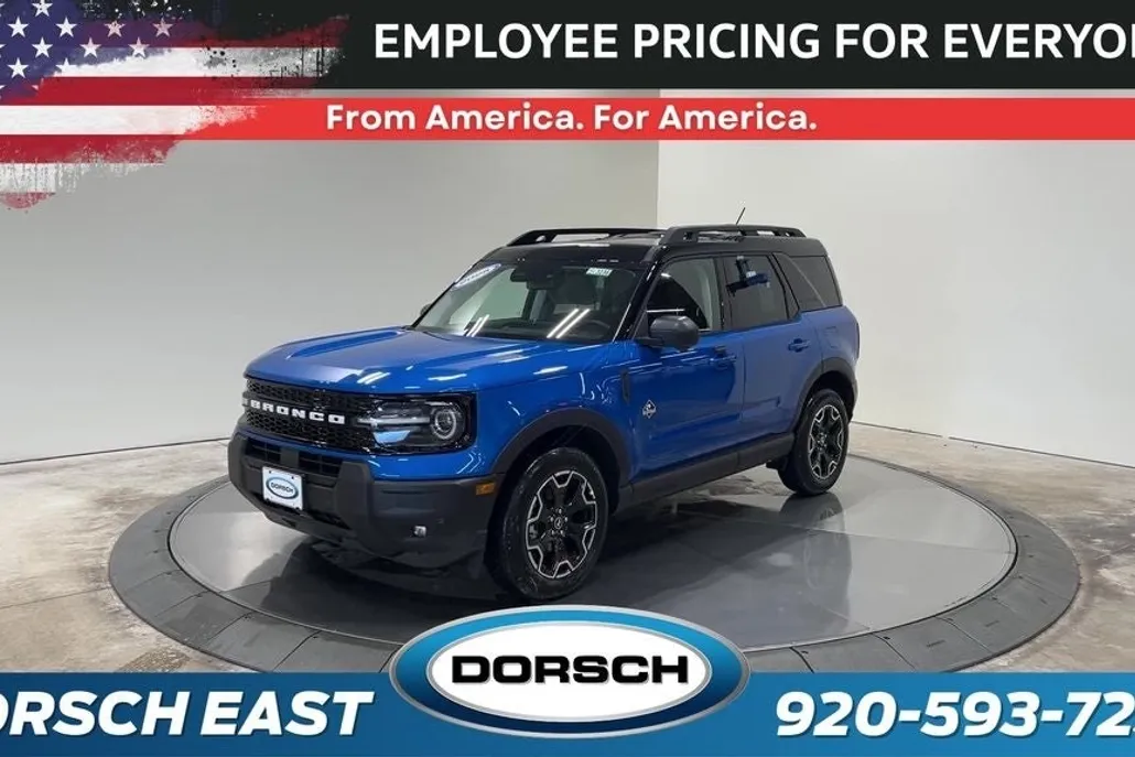 2025 Ford Bronco Sport Outer Banks photo 1