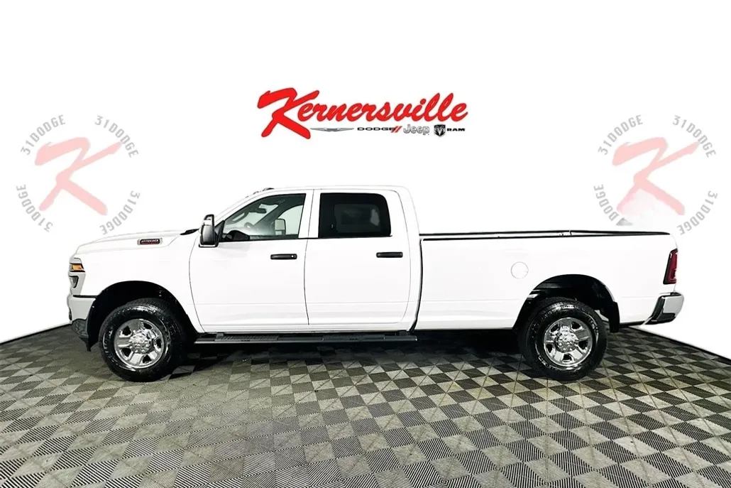 2026 Ram 2500 Tradesman photo 1
