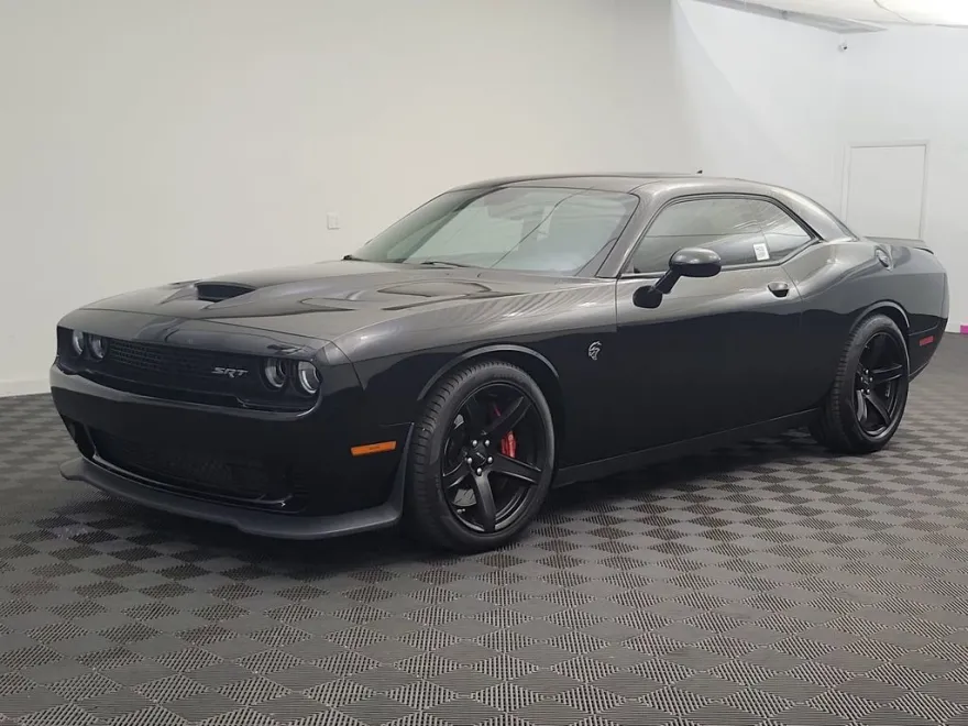 2017 Dodge Challenger SRT8 Hellcat photo 1
