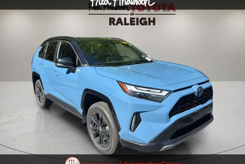2024 Toyota RAV4 Hybrid XSE photo 1