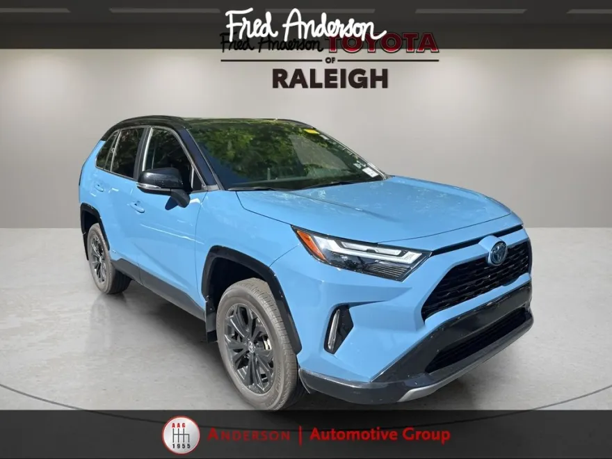 2024 Toyota RAV4 Hybrid XSE photo 1