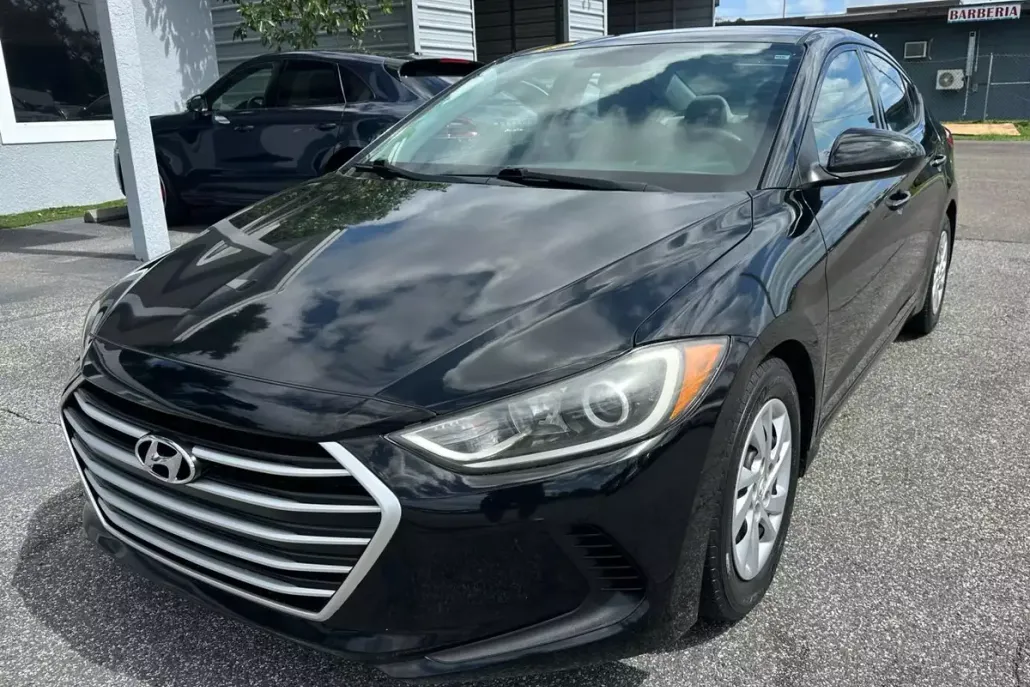 2018 Hyundai Elantra SE photo 1