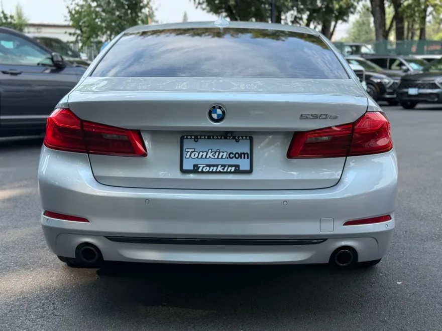 2018 Bmw 530e Sedan photo 1