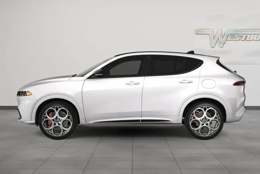 2025 Alfa Romeo Tonale Tributo Italiano photo 1