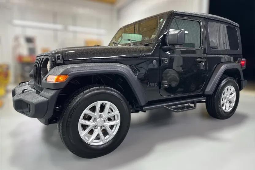 2023 Jeep Wrangler Sport S photo 1