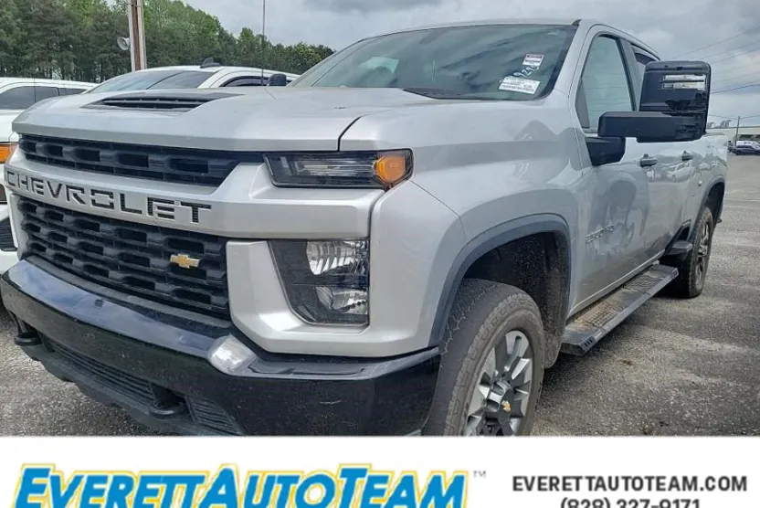 2022 Chevrolet Silverado 2500HD Custom photo 1