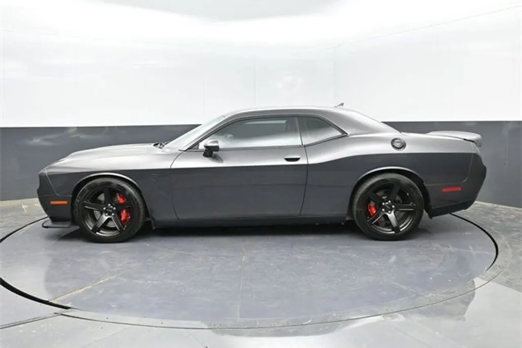 2019 Dodge Challenger SRT8 Hellcat Redeye Widebody photo 1