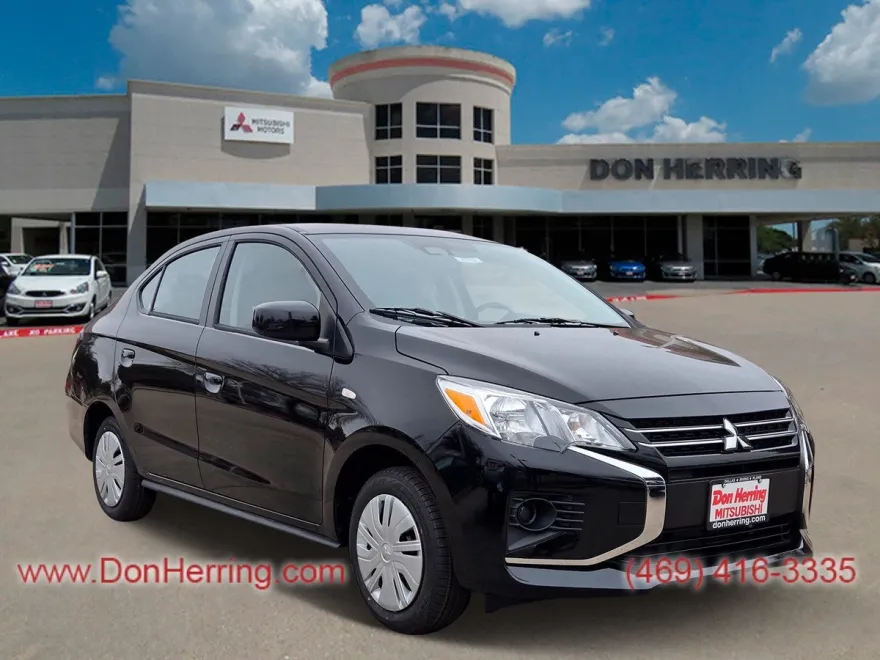 2024 Mitsubishi Mirage G4 ES photo 1