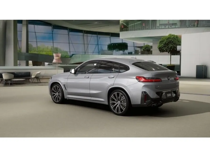 2025 Bmw X4 xDrive30i photo 1