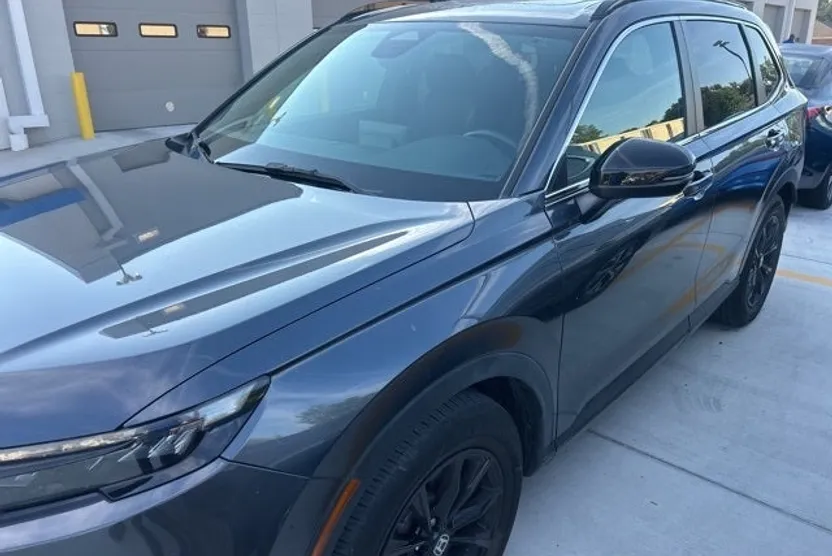 2023 Honda CR-V Hybrid Sport photo 1