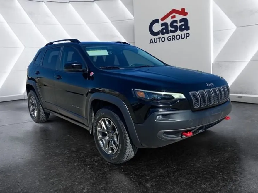 2022 Jeep Cherokee Trailhawk photo 1