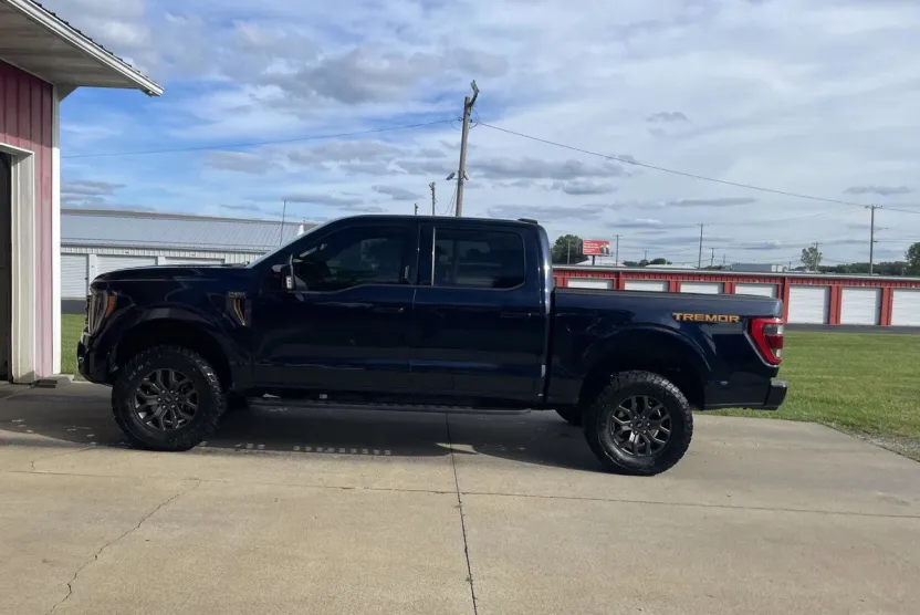 2023 Ford F-150 Tremor photo 1