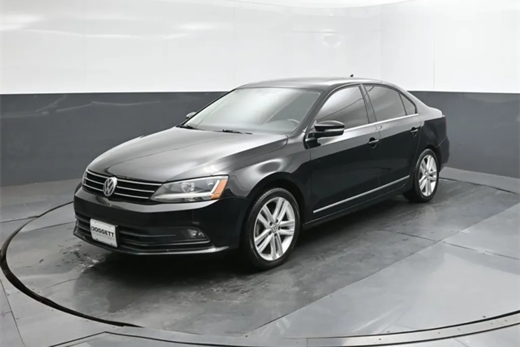 2017 Volkswagen Jetta 1.8T SEL photo 1