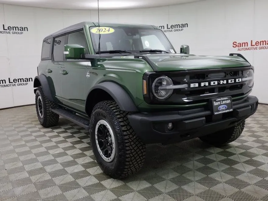 2024 Ford Bronco Outer Banks photo 1