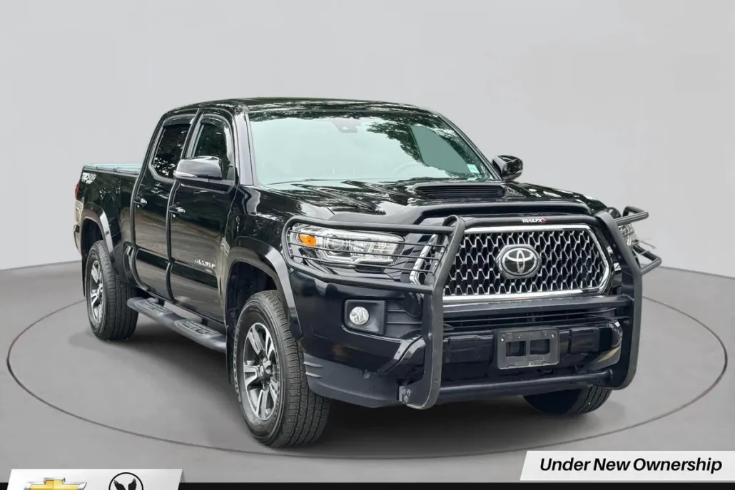 2019 Toyota Tacoma SR5 photo 1
