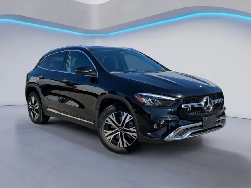2025 Mercedes Benz GLA 250 4MATIC photo 1