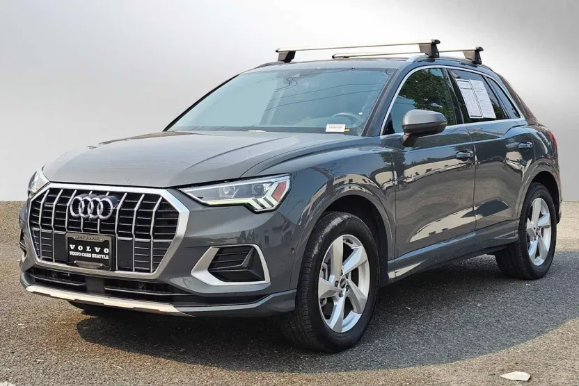 2021 Audi Q3 40 TFSI Premium Plus photo 1