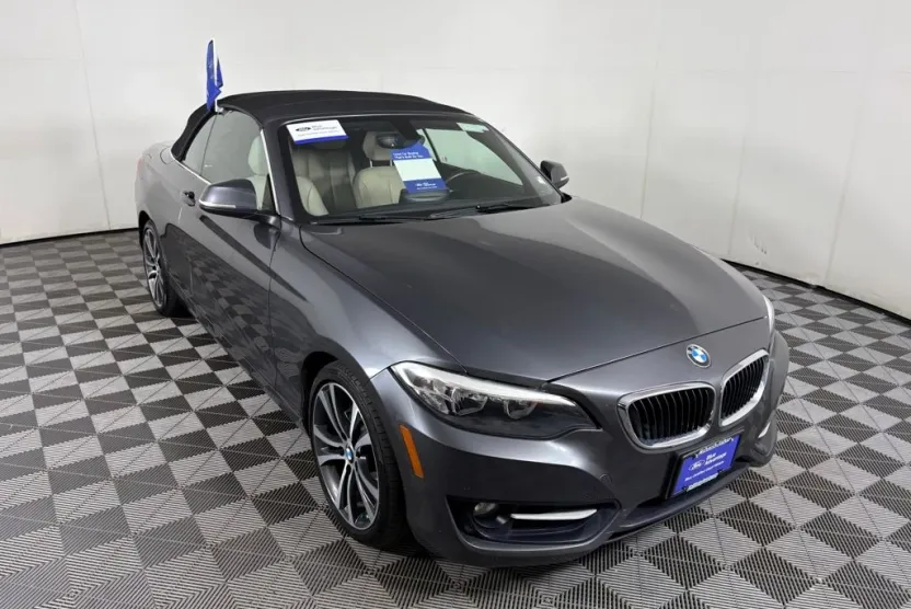 2016 Bmw 228i Convertible photo 1