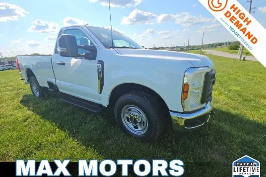 2025 Ford F-250 XL photo 1