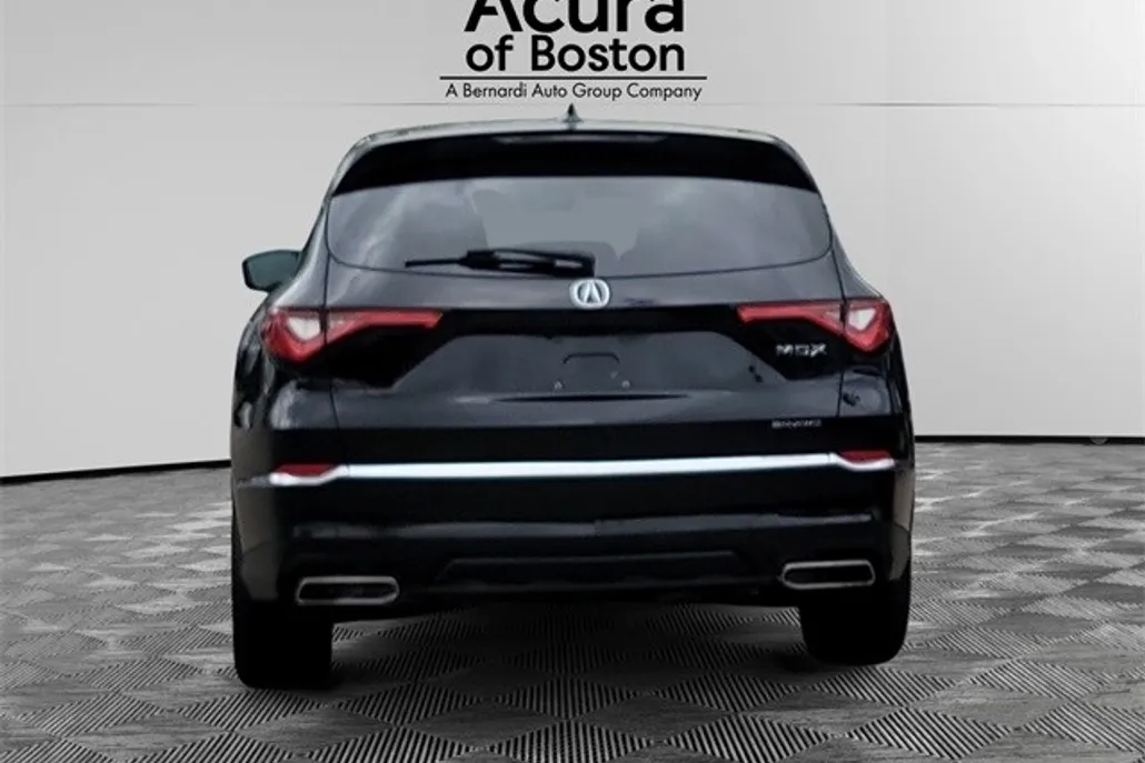 2022 Acura MDX SH-AWD photo 1