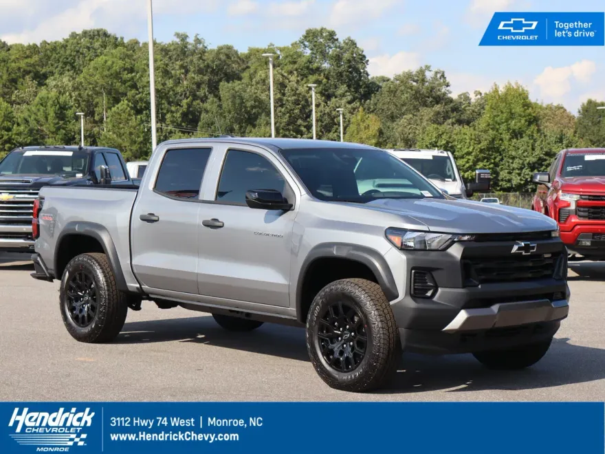 2026 Chevrolet Colorado Trail Boss photo 1