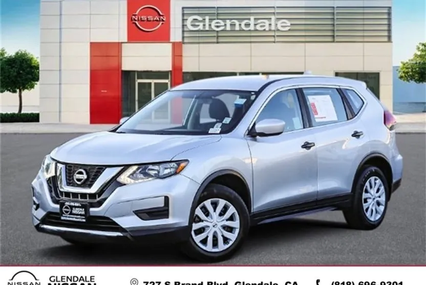 2018 Nissan Rogue S photo 1