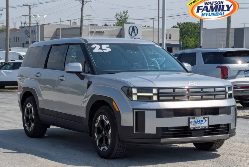 2025 Hyundai Santa Fe SE photo 1
