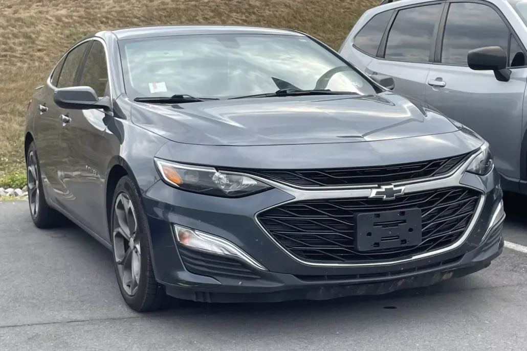 2019 Chevrolet Malibu RS photo 1