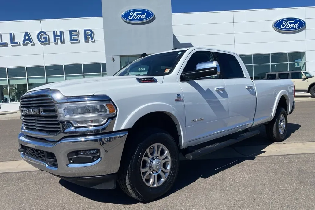 2022 Ram 3500 Laramie photo 1