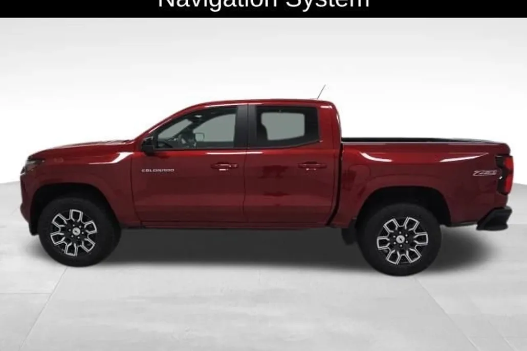 2026 Chevrolet Colorado Z71 photo 1